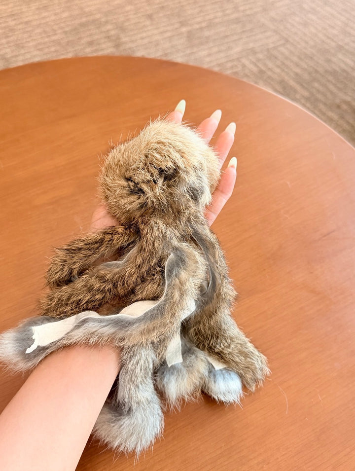 【手作り】天然ウサギ毛 タコさん蹴りぐるみ