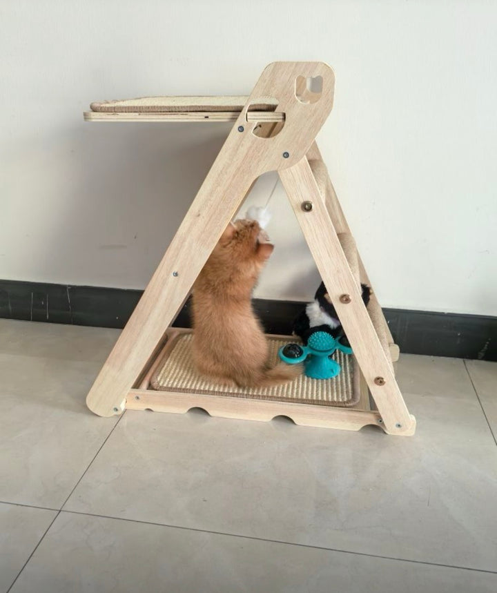 木製キャットタワー 爪とぎ一体型